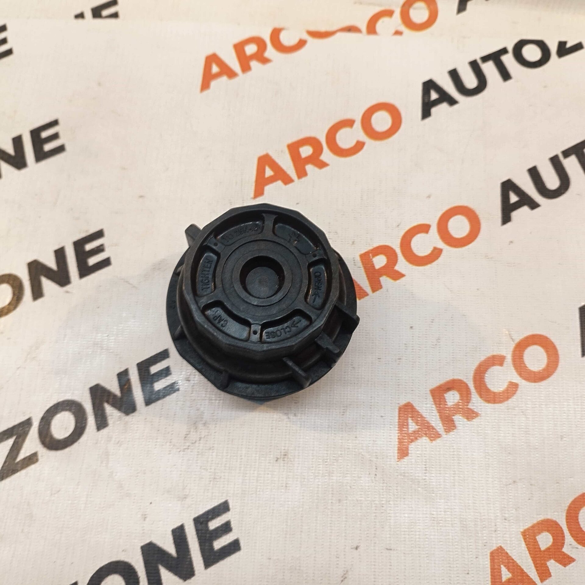 OIL FILTER CAP ETIOS ALTIS DIESEL IMP 1565033010