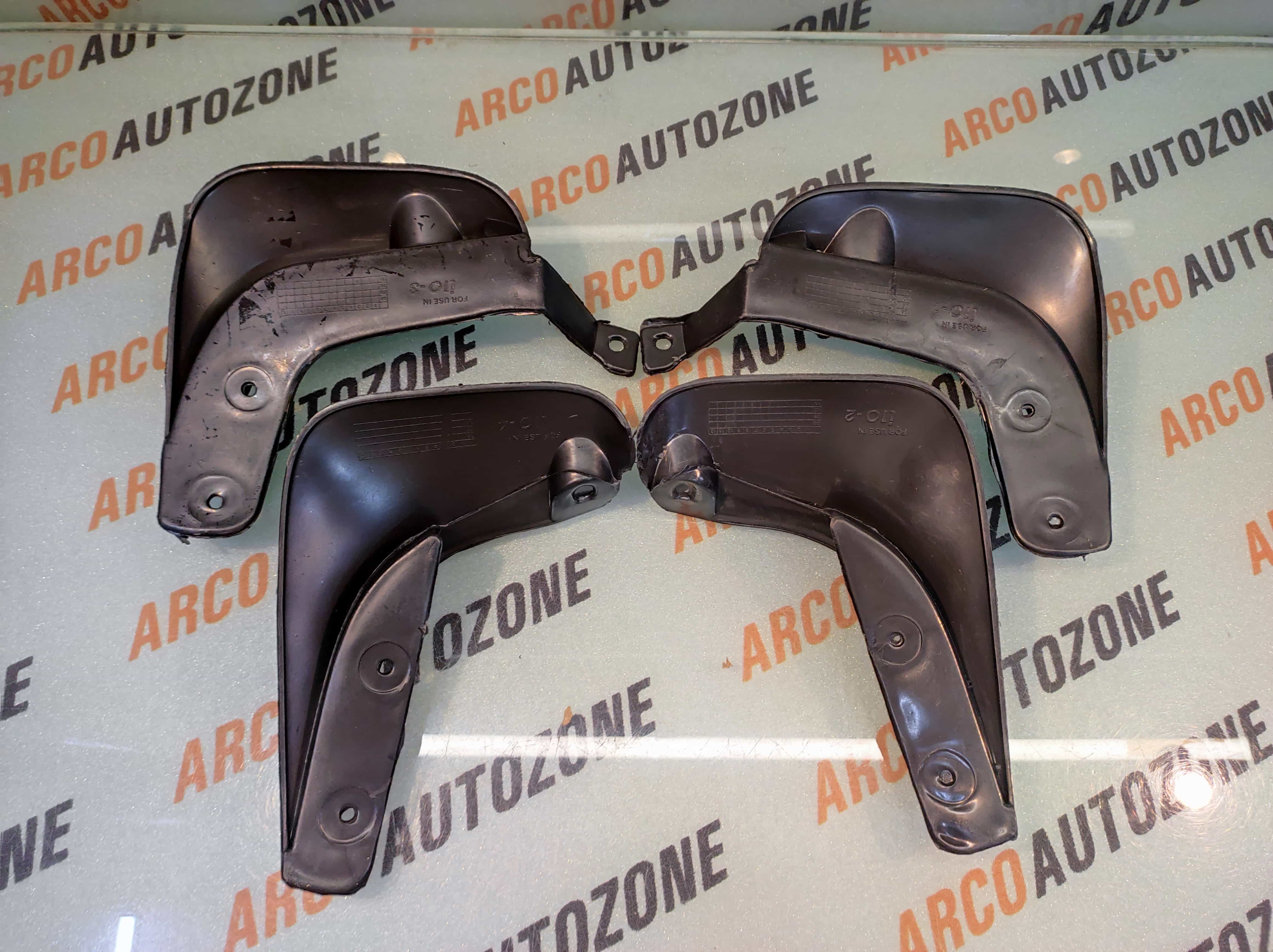 MUD FLAP I10 T1 SET
