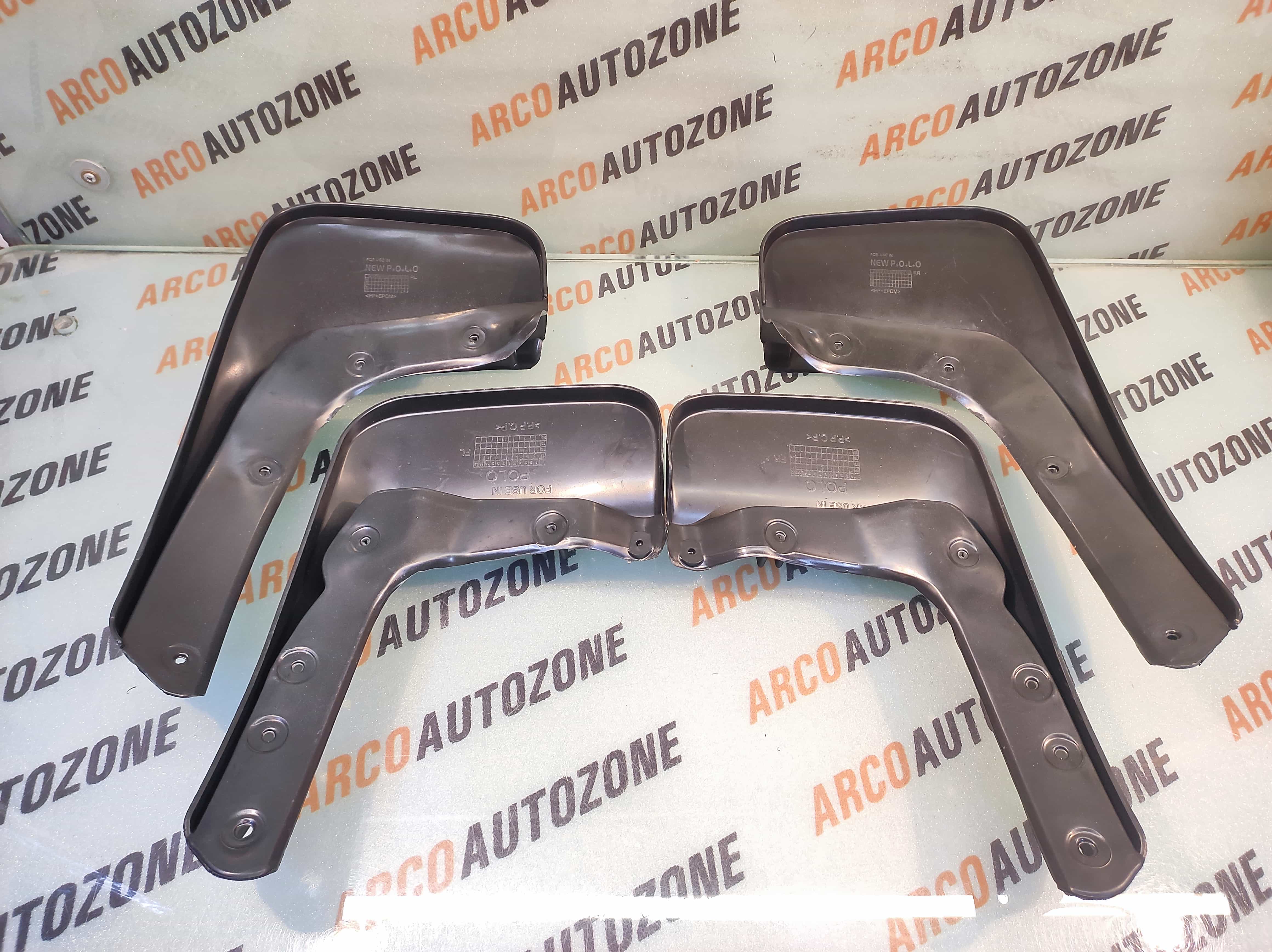 MUD FLAP POLO T2 SET
