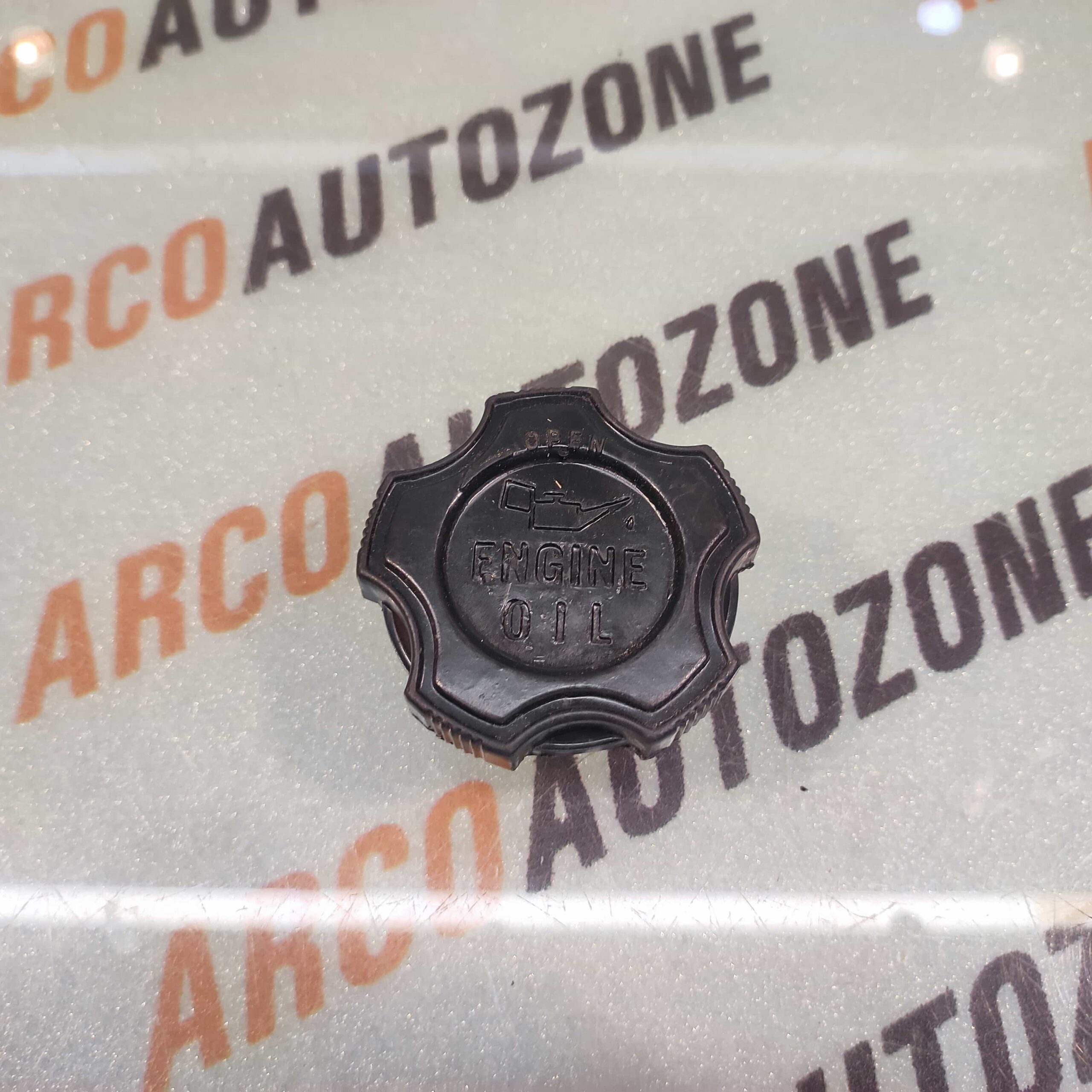 ENGINE OIL CAP ZEN ALTO WAGONR COMMON IN MANY CAR CI1049