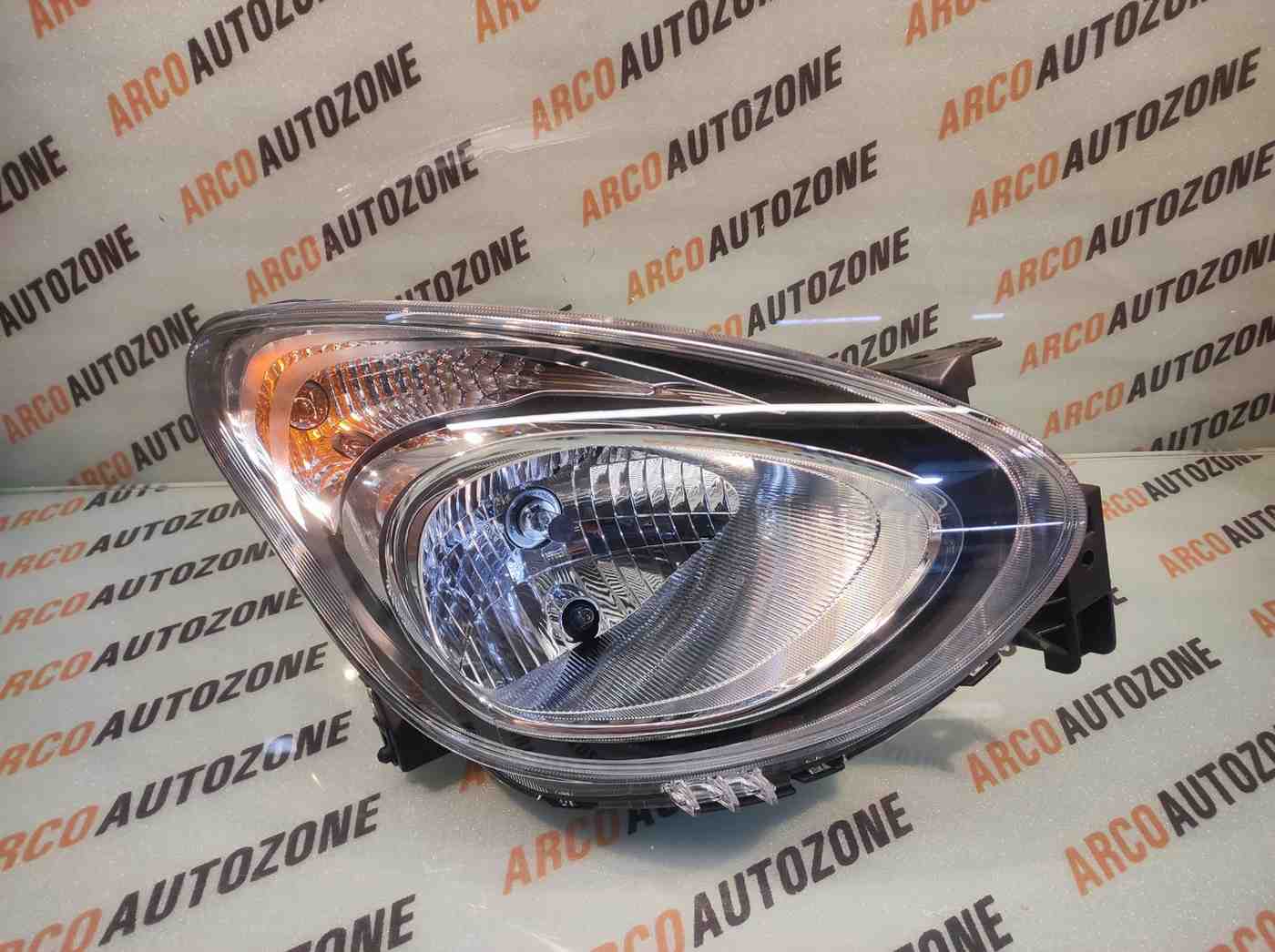 LIGHTING HEAD LIGHT CELERIO RIGHT MGP 35100M81R00