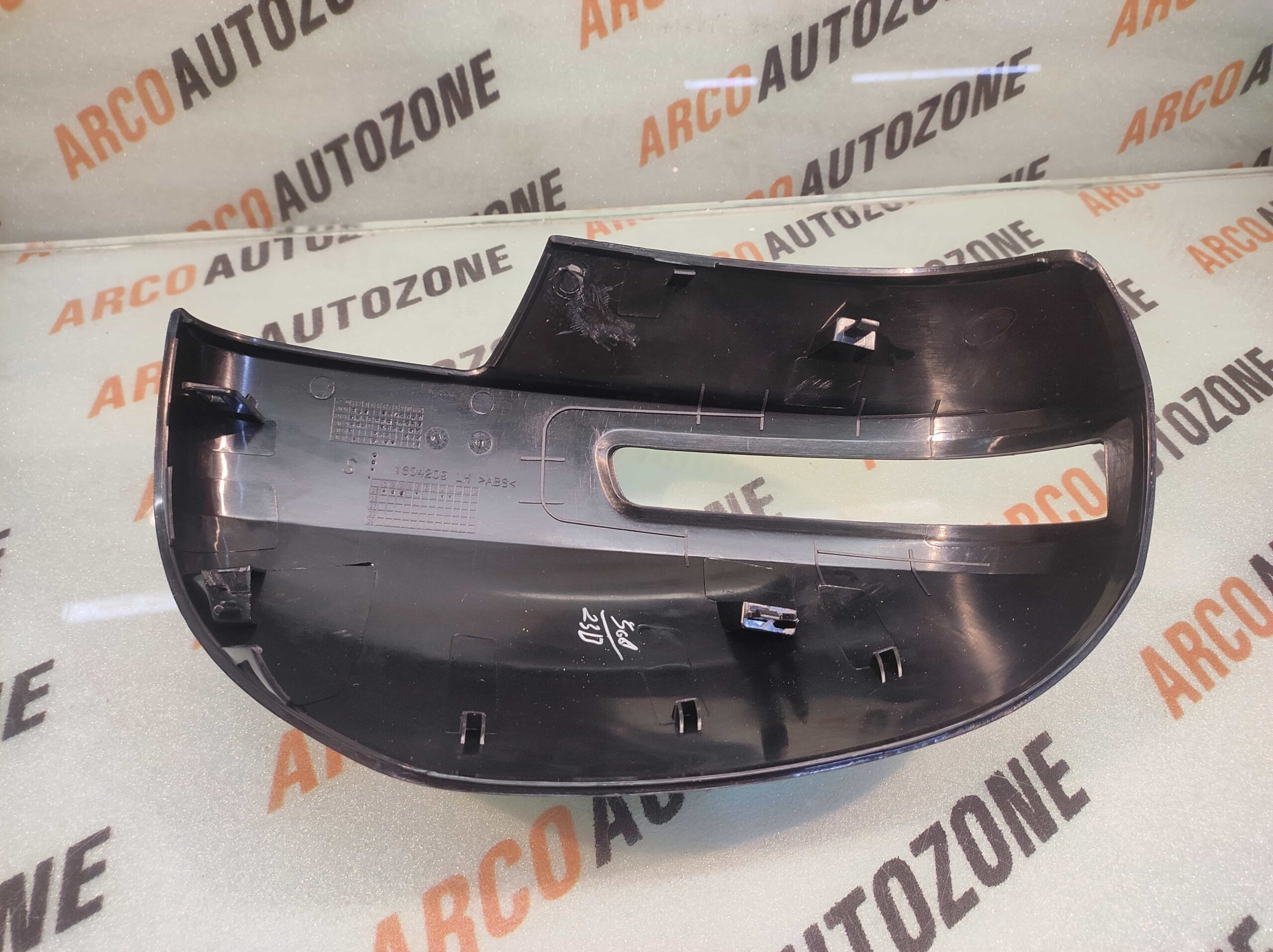 SIDE MIRROR COVER SWIFT 2016 WITH IND LEFT MGP 84728M74LEO 5PK