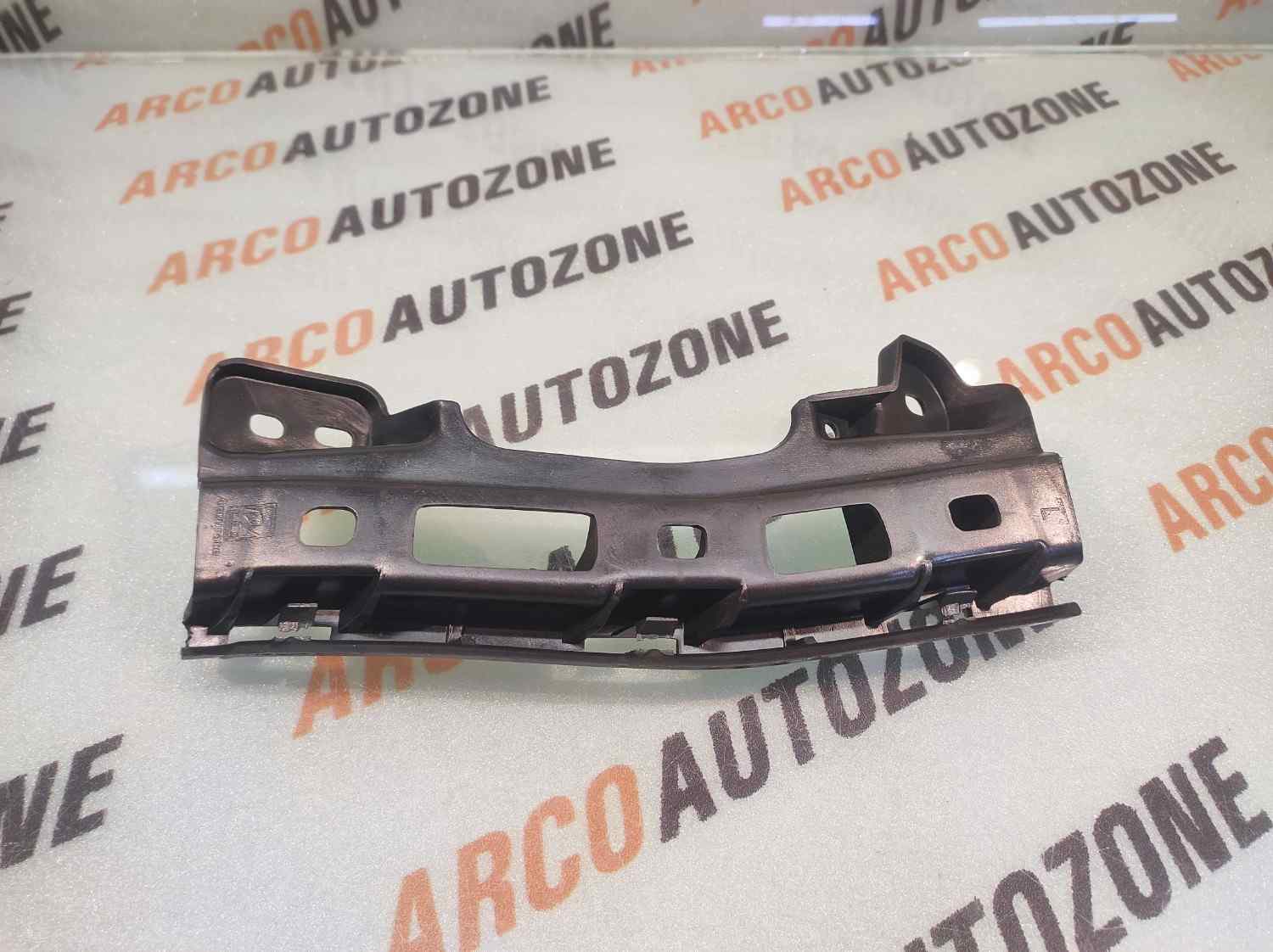 HEAD LAMP BRACKET SWIFT 25 DZIRE 25 LEFT 71734M55U00