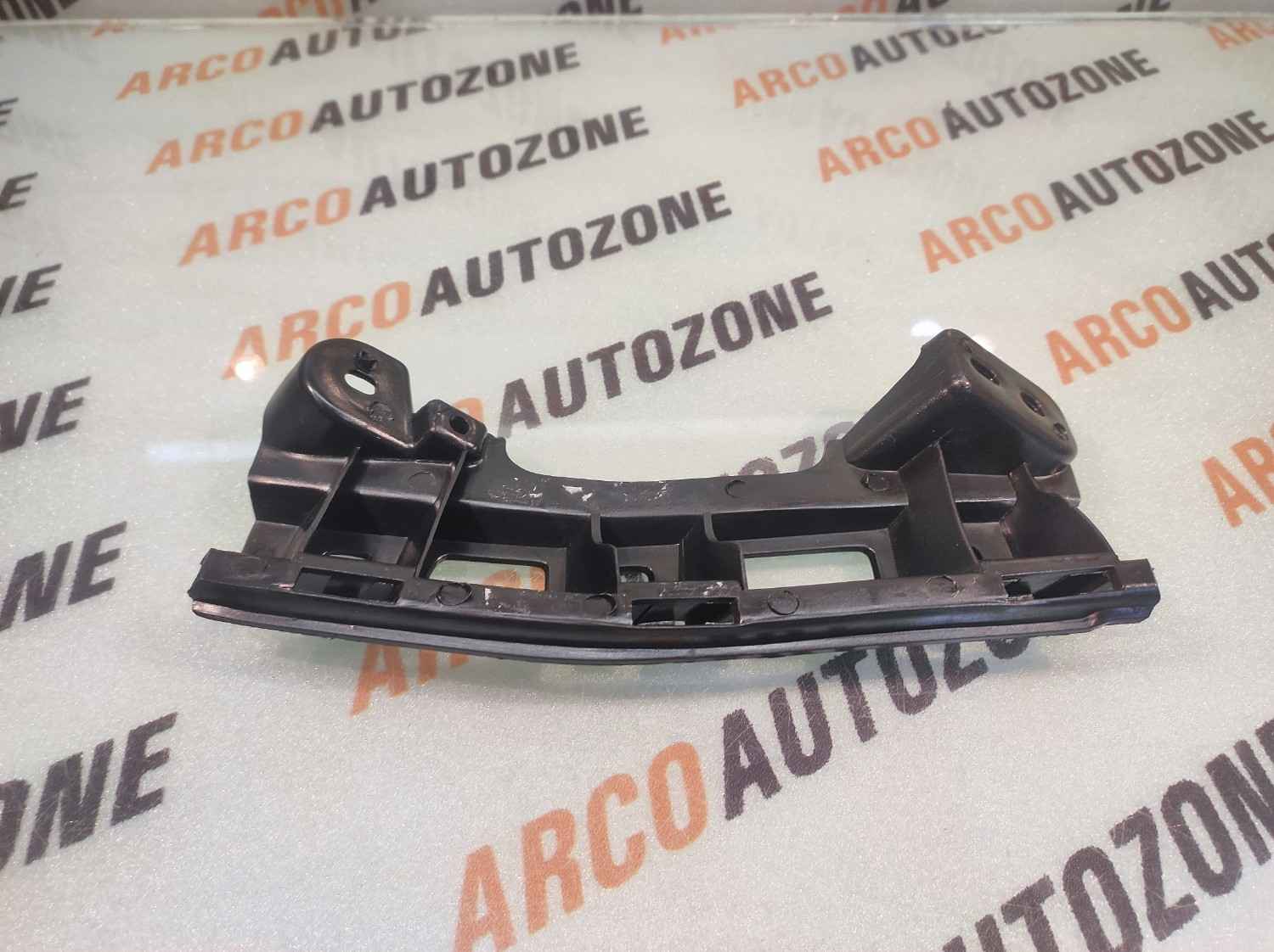 HEAD LAMP BRACKET SWIFT 25 DZIRE 25 LEFT 71734M55U00