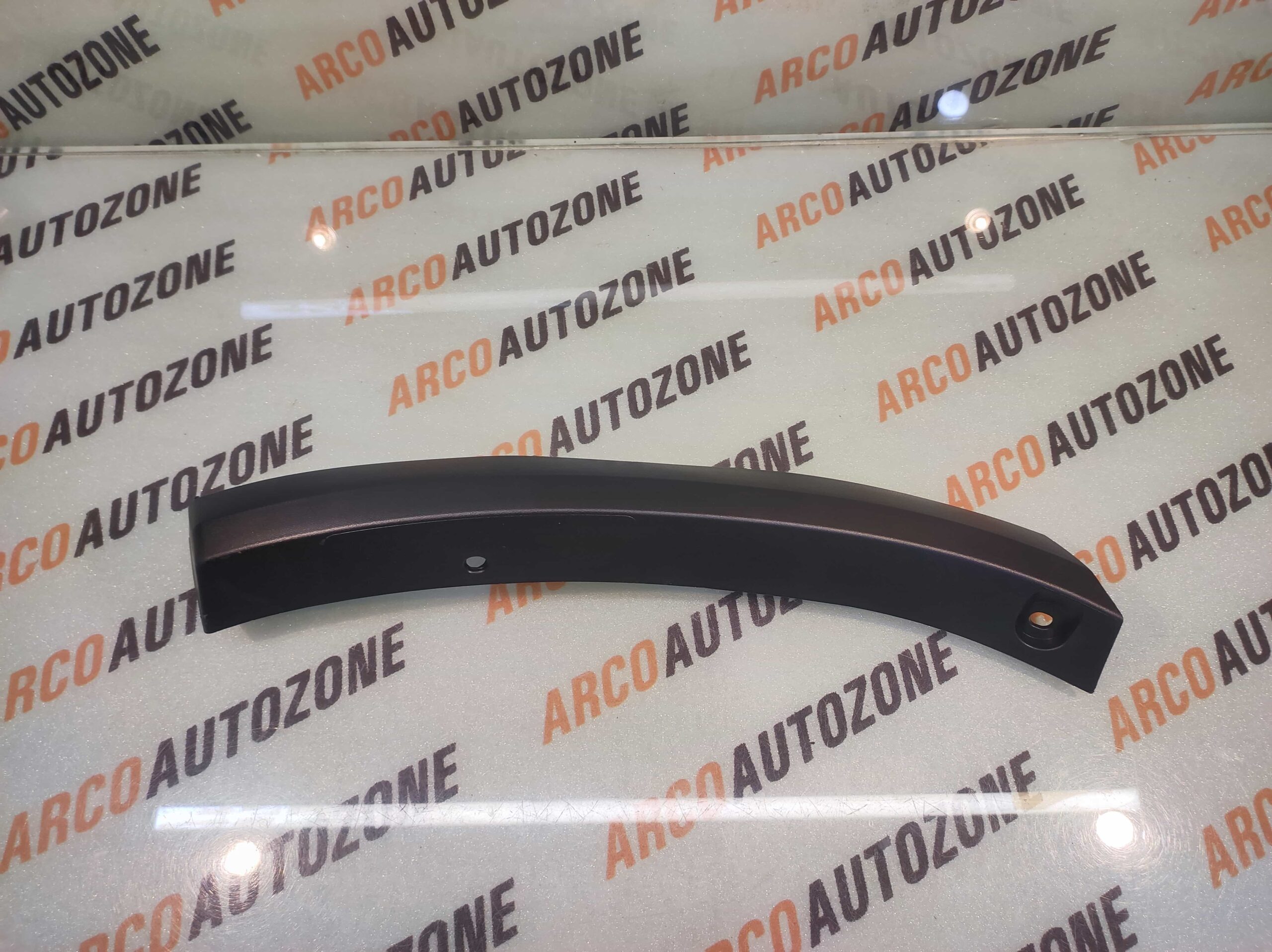 REAR BUMPER CLADDING FORTUNER 16 RIGHT IMP