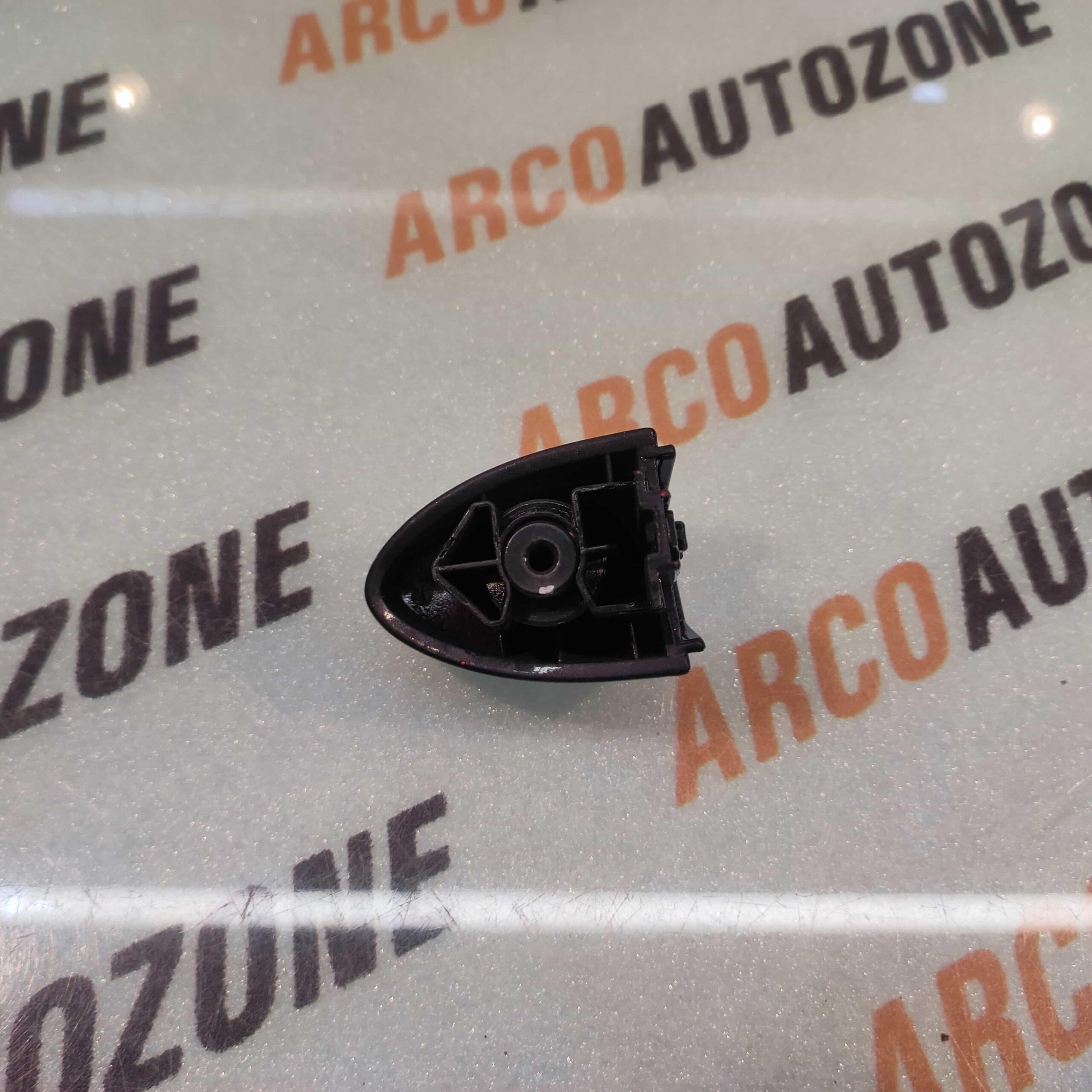 OUTER HANDLE CAP NEXON FRONT LEFT REAR LEFT PAINT