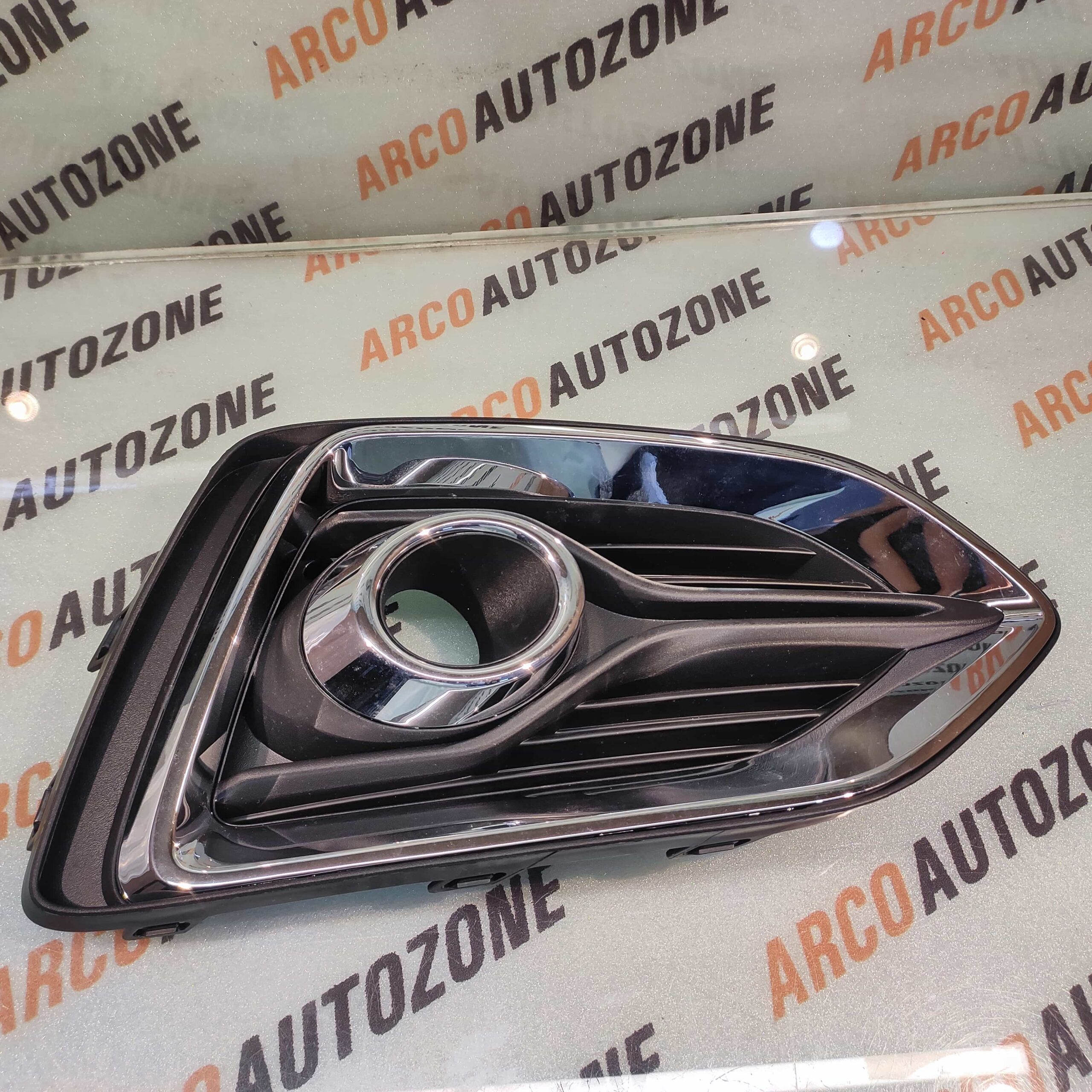 FOG LAMP COVER VERNA 18 CHR RIGHT HYU 86522H6010
