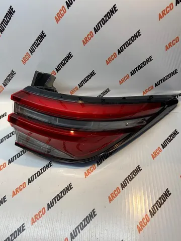 LIGHTING TAIL LIGHT FORTUNER LEGENDER RIGHT IMP 815800K190