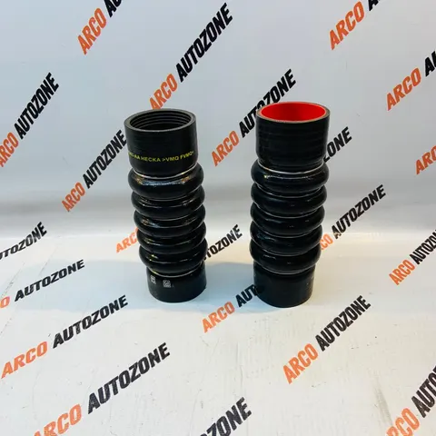 INTERCOOLER HOSE ECOSPORT RED JMD70F17