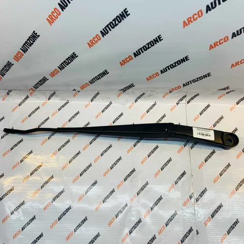 WIPER ARM VENUE RIGHT