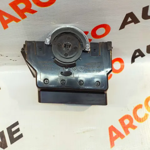 AC VENT SWIFT 12 RIGHT BLK MGP 73630M74L00