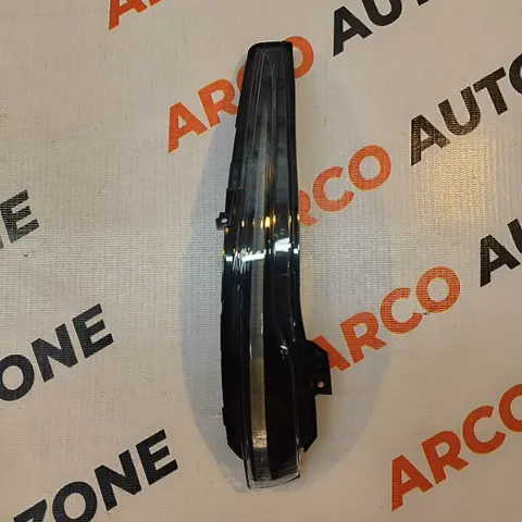 SIDE MIRROR INDICATOR MERCEDES W205 BLACK LEFT