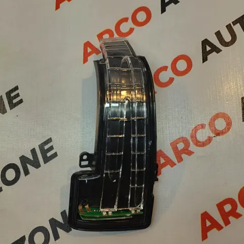 SIDE MIRROR INDICATOR MERCEDES W166 RIGHT GLE GLS