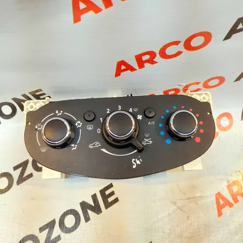 AC PANNEL DUSTER MANUAL WITH REAR AC BUTTON