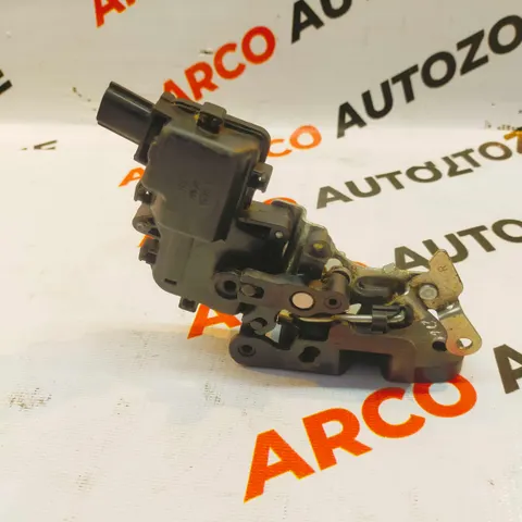 DOOR LATCH KWID FRONT RIGHT RENAULT 806009083R