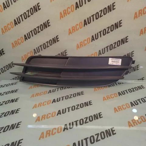 FOG LAMP COVER A6 RIGHT T3 PACK BLACK IMP 4G0807682F