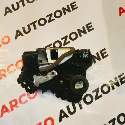 DOOR LATCH AMAZE 18 FRONT LEFT IMP 72150TSVK02