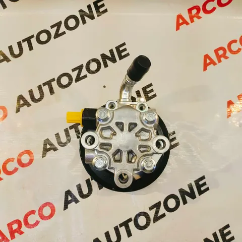 POWER STEERING PUMP XUV500 OXMO