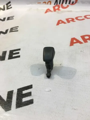 WIPER NOZZEL ECOSPORT IMP