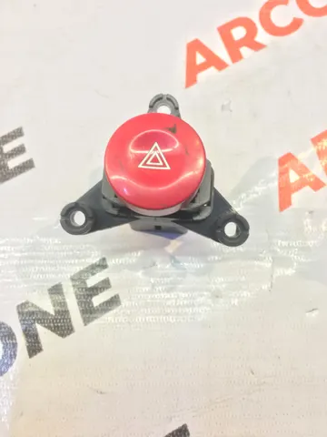 HAZARD SWITCH SPARK GM J96871740