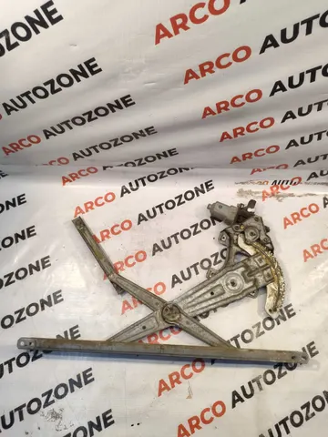 GLASS MACHINE AMAZE BRIO FRONT RIGHT WITH MOT USED