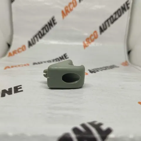 SUN VISOR LOCK ETIOS 3811