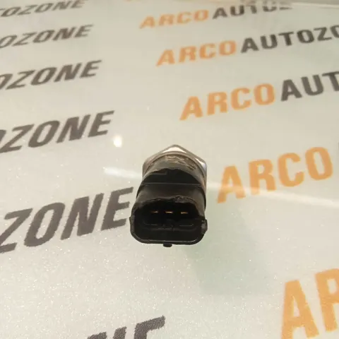 INJECTOR RAIL SENSOR PALIO RANGE ROVER DAMAGE 0281002405