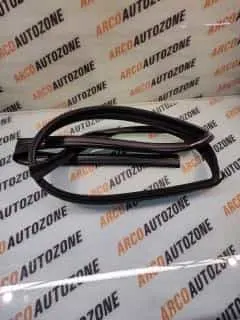 RUN CHANNEL RUBBER OPTRA MAGNUM FRONT LEFT IMP