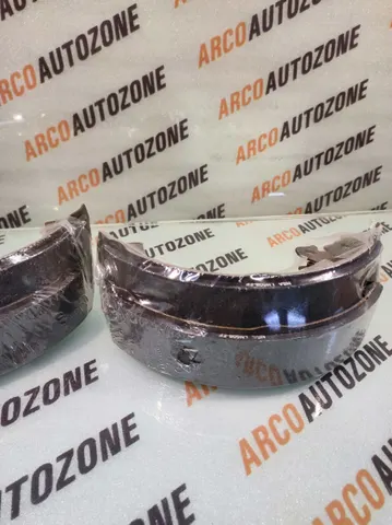 BRAKE SHOE FORTUNER 1ST 2ND GEN IMP 044950K120
