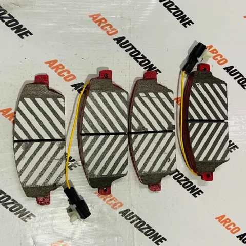 FRONT BRAKE PAD XUV500 TVS 29932630