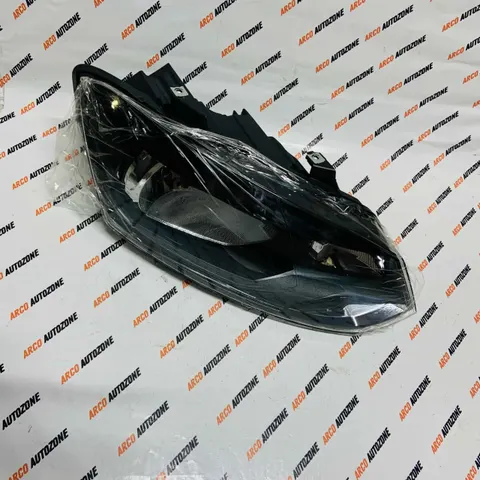 LIGHTING HEAD LIGHT POLO VENTO BLACK RIGHT MINDA HL5593A