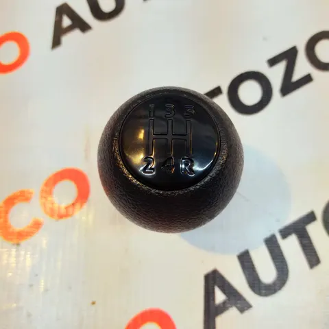 GEAR NOB SWIFT 2005 IND