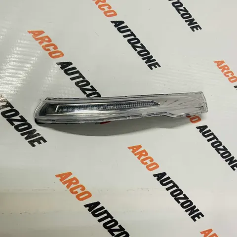 SIDE MIRROR INDICATOR GRAND XCENT NIOS AURA LEFT IND 87614B4000