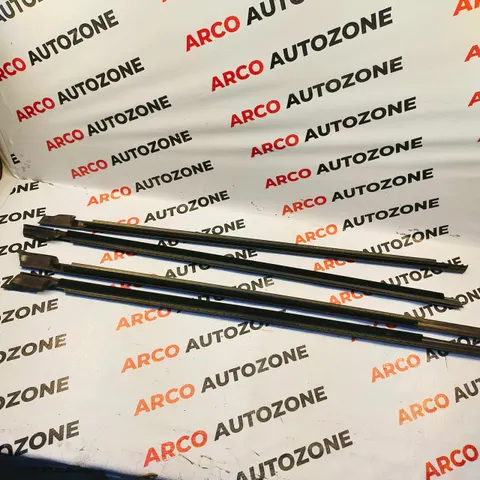 BODY OUTER WEATHERSTRIP OUTER GARNISH VENTO RAPID IMP