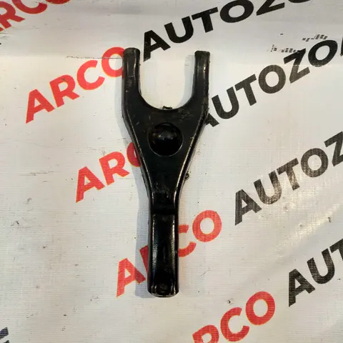 CLUTCH FORK ACCENT GETZ PETROL