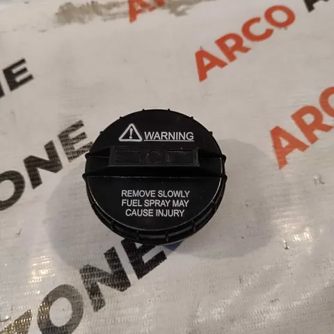 FUEL TANK CAP UNIVERSAL 1404