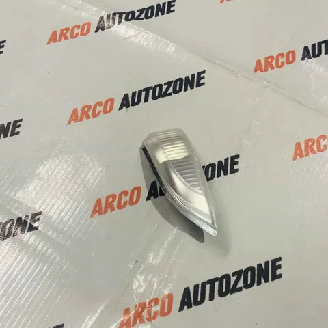 SIDE MIRROR INDICATOR DUSTER TERRANO LEFT IMP 261656129R