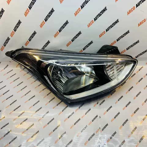 LIGHTING HEAD LIGHT XCENT BLACK RIGHT HYU 92102B4400
