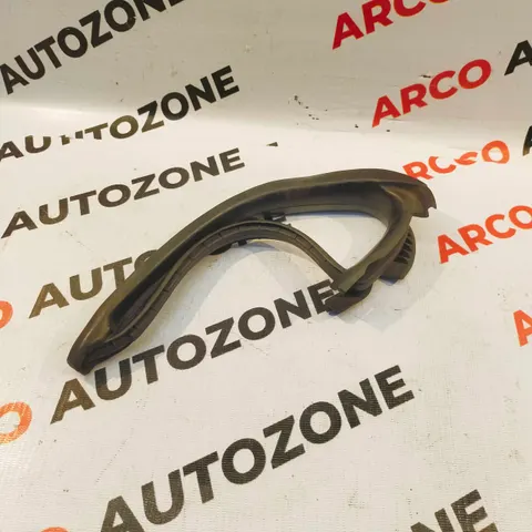 QUARTER RUBBER WAGONR T1 LEFT 84615M79F