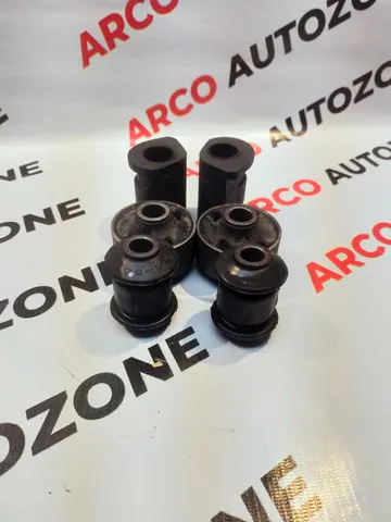 FRONT BUSH KIT ALTO K10