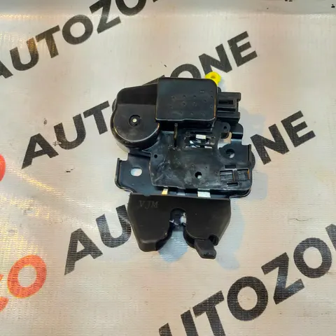 DICKY LATCH SUNNY SCALA IMP 3020572465 846303RA0A