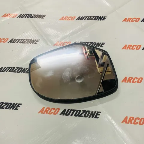 SUB MIRROR SWIFT BREZZA LEFT SMALL RING MS025LH
