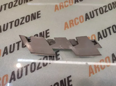 HEAD LAMP BRACKET SANTRO 18 LEFT HYU 86525C4000
