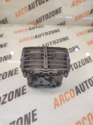 AC VENT REAR SANTRO 18 HYU 97040C4700 LOT