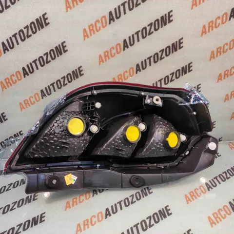 LIGHTING TAIL LIGHT ALTO K10 RIGHT T2 LUMAX 028RCUK10R
