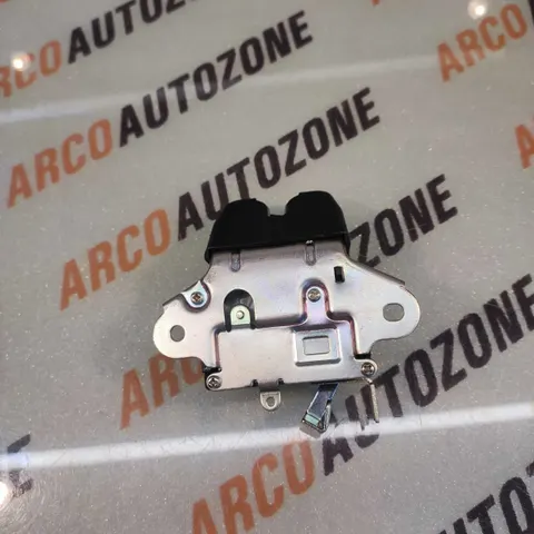 DICKY LATCH VERNA 12 IMP 812301R020