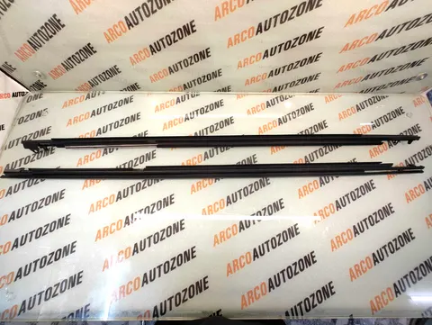 BODY OUTER WEATHERSTRIP OUTER GARNISH HECTOR SET OF 4 919305001 919305002 919305003 919305004
