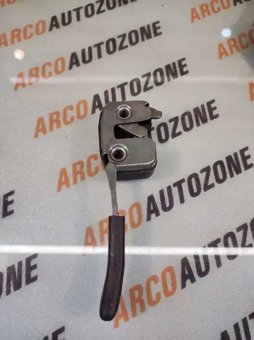 REAR SEAT LOCK SAFARI DICOR INDIGO LEFT OAE 705L